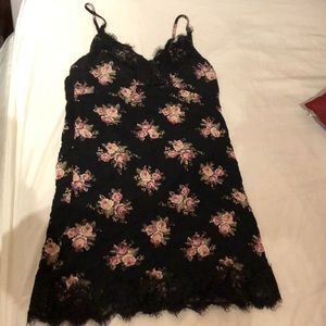 ❣️AMERICAN EAGLE Lace floral dress